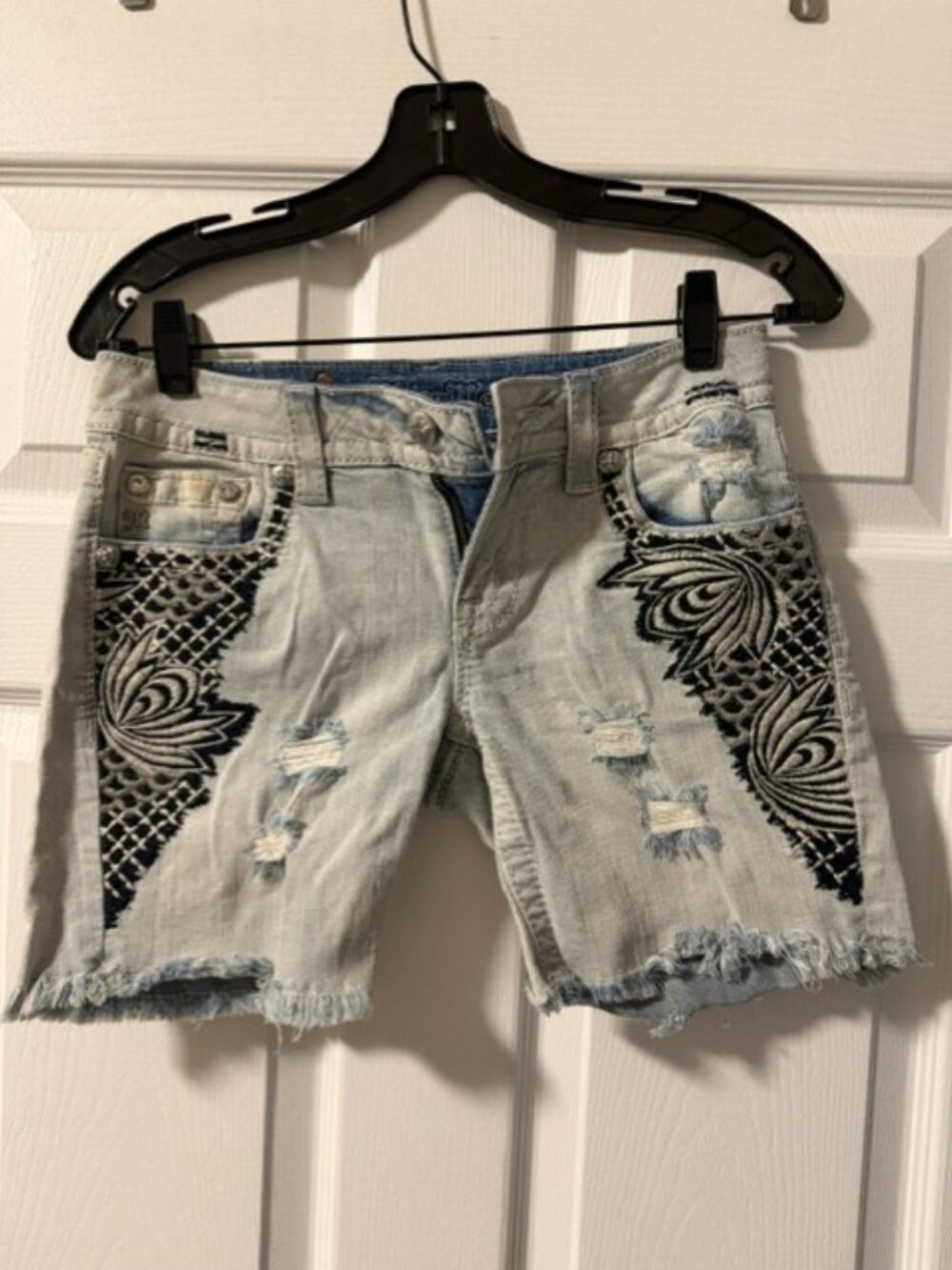 Miss Me rhinestone denim jean shorts black embroidery and leopard XS